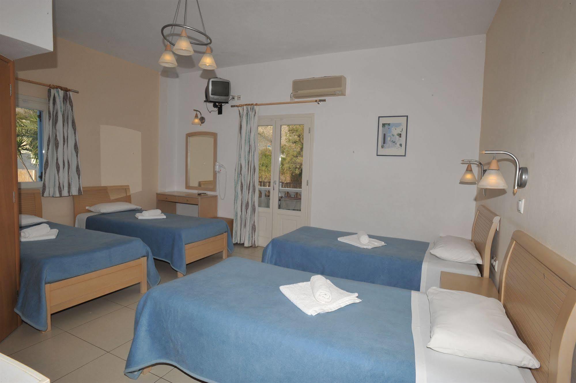 פריסה Stelios Place מראה חיצוני תמונה